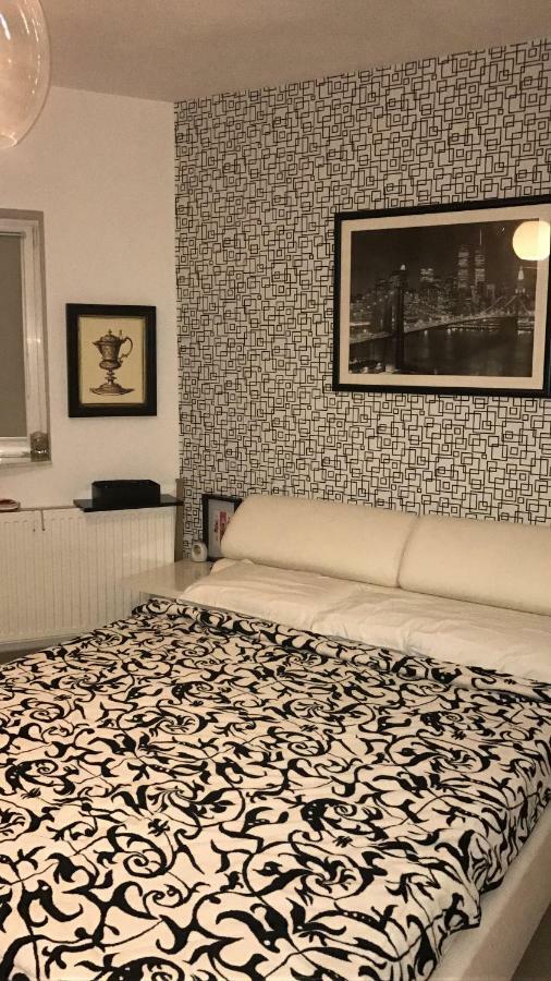 Ferienwohnung Ozana Apartament Constanţa Exterior foto