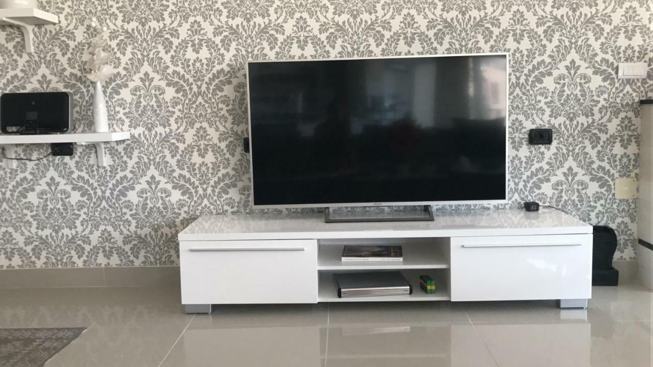 Ferienwohnung Ozana Apartament Constanţa Exterior foto