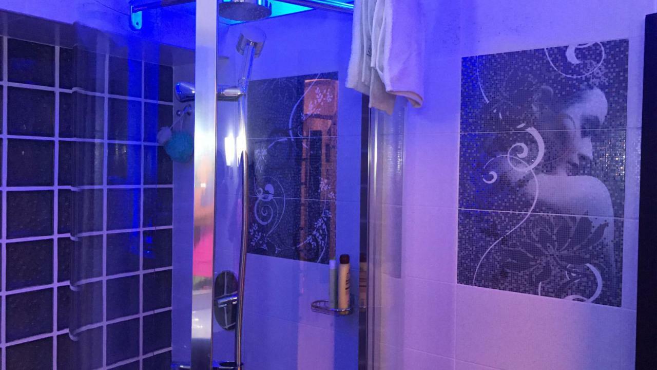 Ferienwohnung Ozana Apartament Constanţa Exterior foto