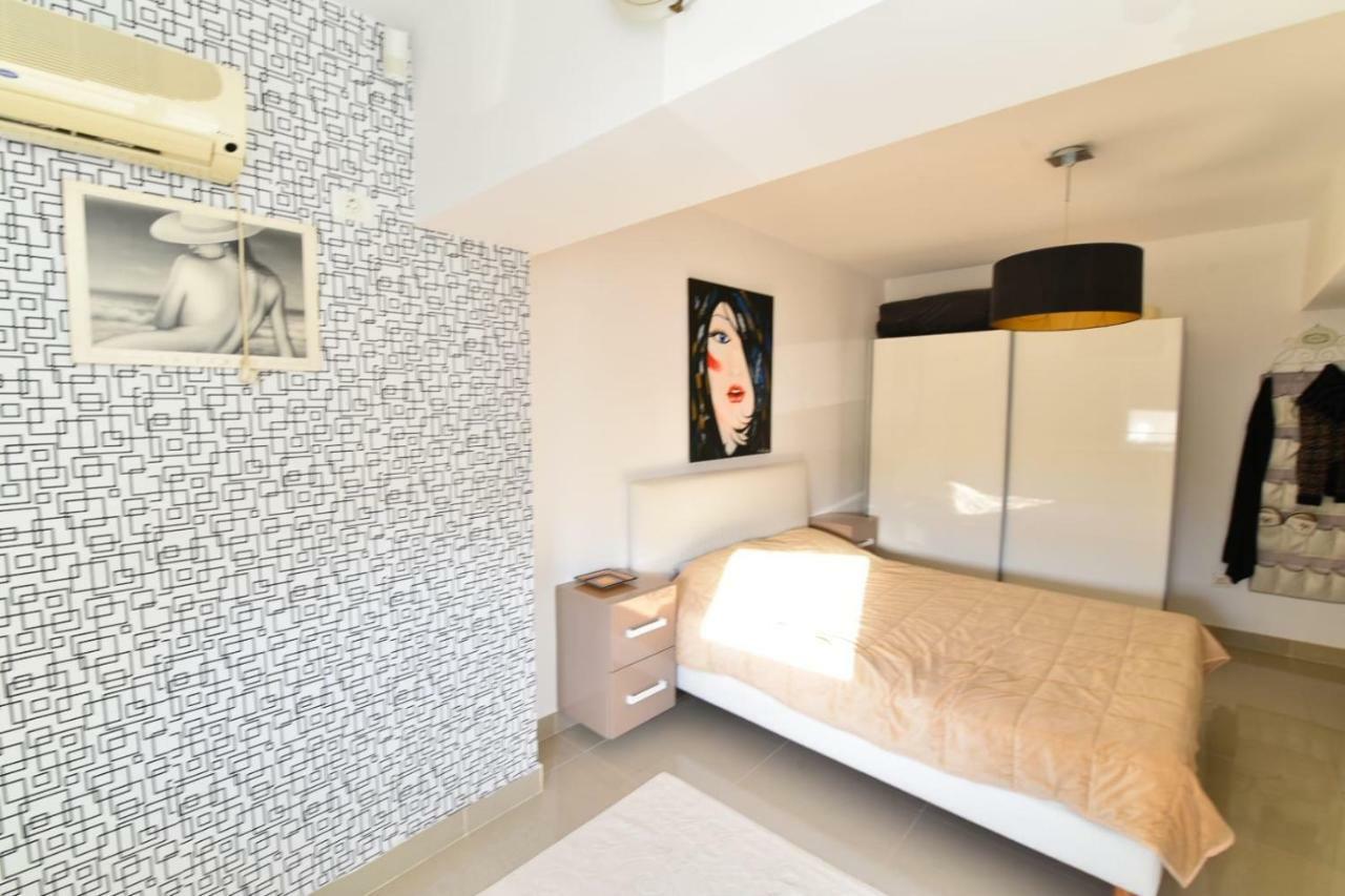 Ferienwohnung Ozana Apartament Constanţa Exterior foto